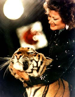 Barbara Hoffman and tiger